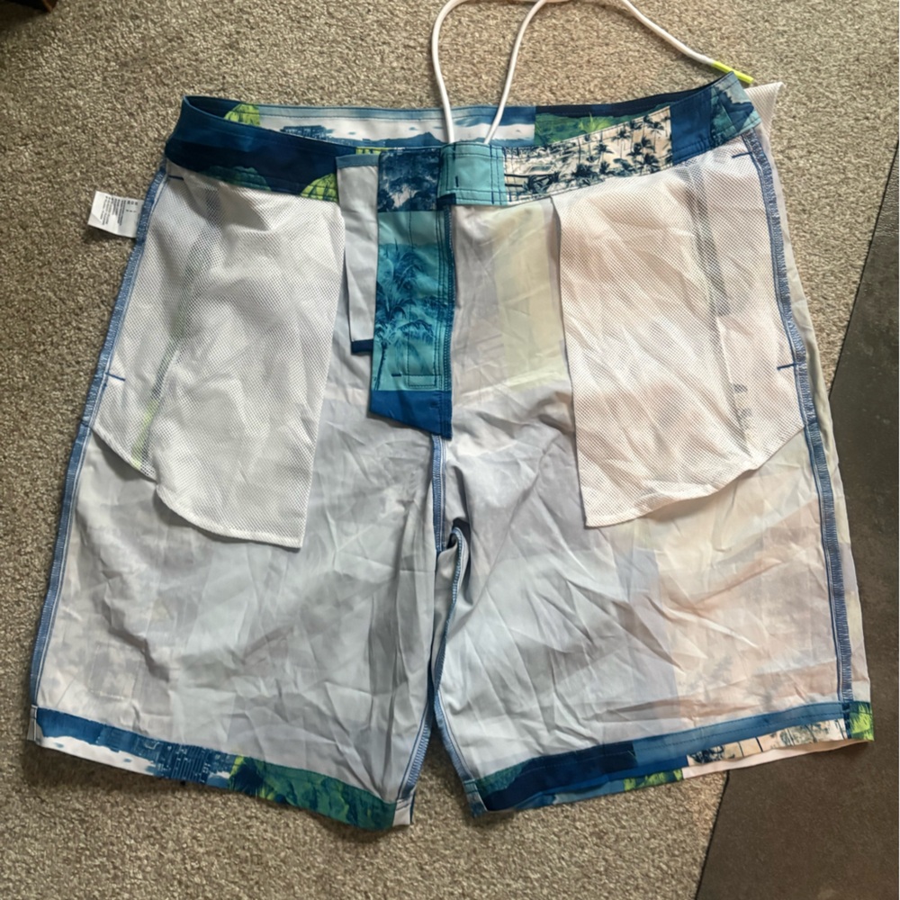 American Eagle Outfitters Blue Board Shorts - Picture 4 of 11